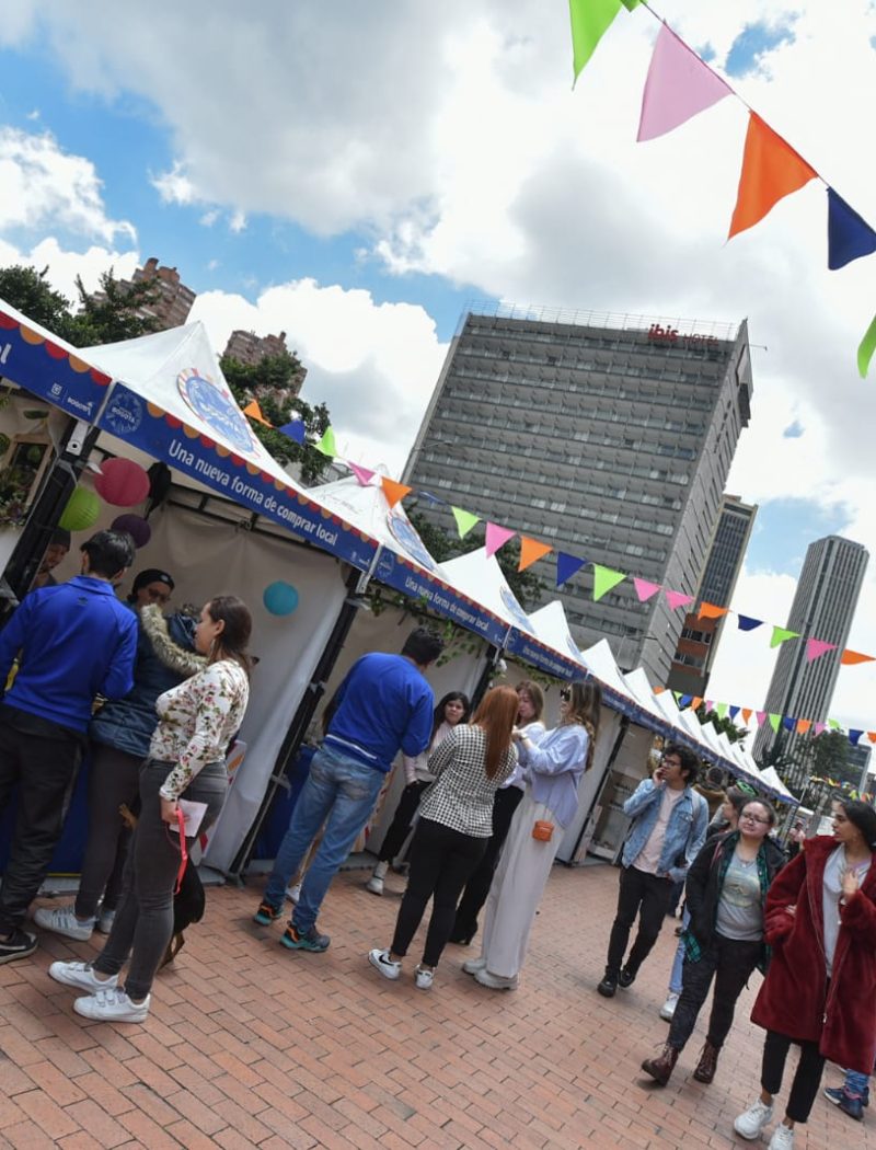 Imagen relacionada con feria de Hecho en Bogotá