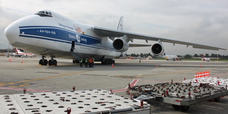 Imagen relacionada con transporte aéreo