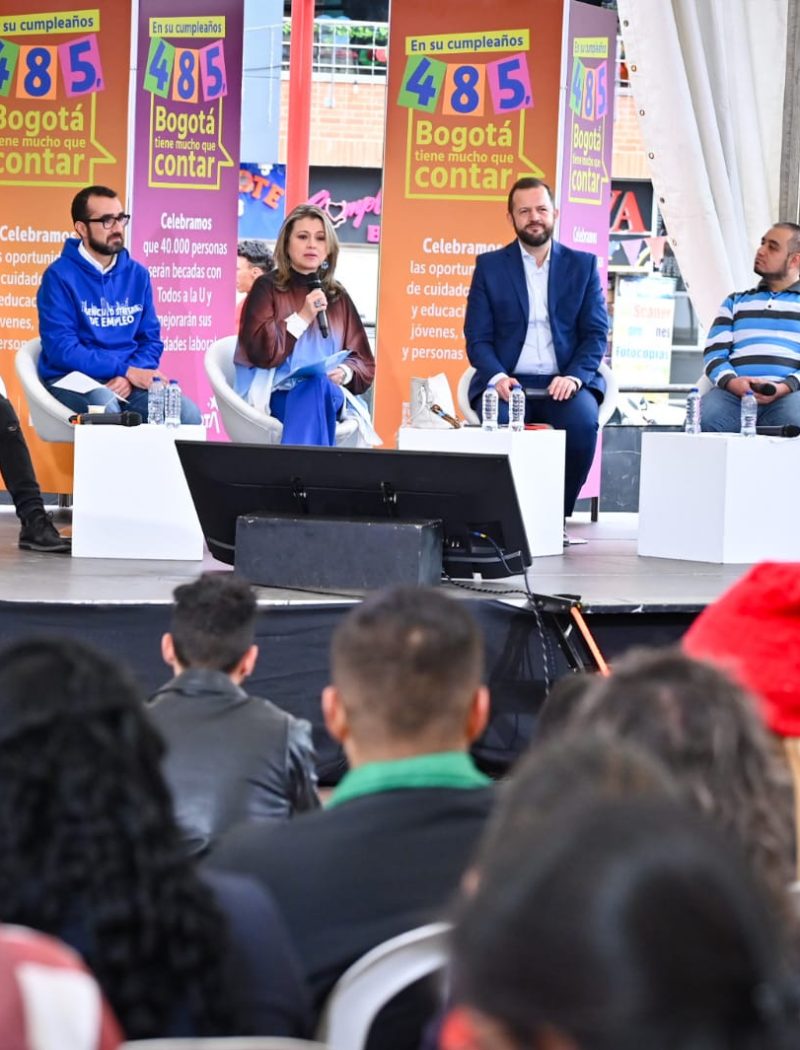 Información relacionada con jornada de Todos a la U