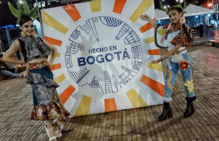 Imagen relacionada con pendón de hecho en Bogotá