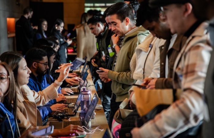 Imagen relacionada con inscripción en feria de empleo