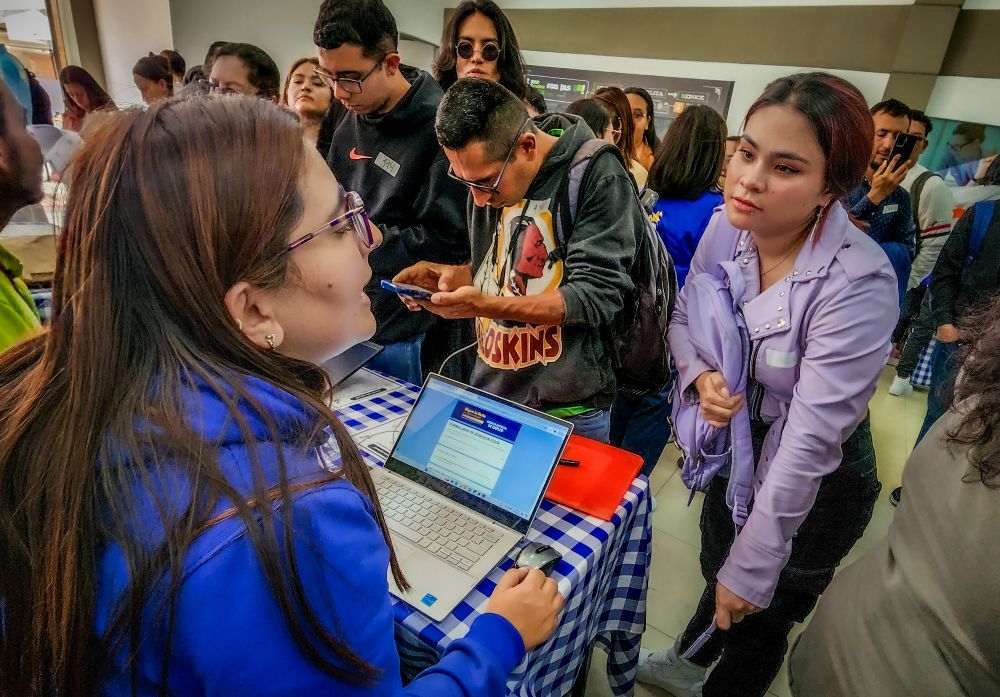 Imagen relacionada con ciudadanía en feria de empleo