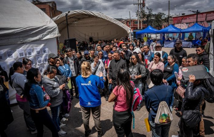 Imagen relacionada con feria de empleo en Ciudad Bolívar.