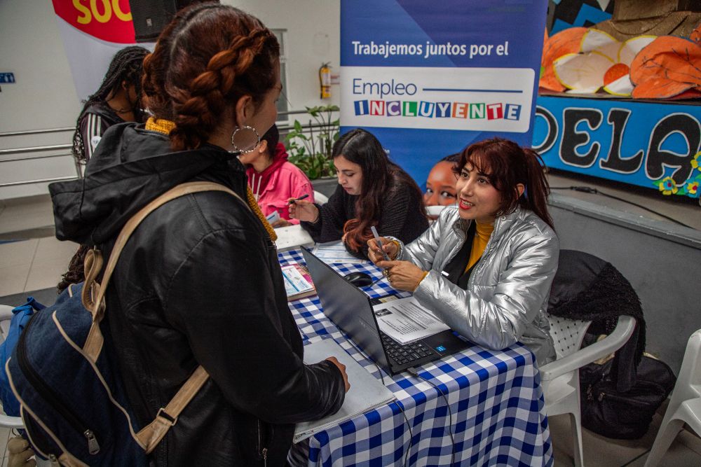 Imagen relacionada con inscripción en feria de empleo