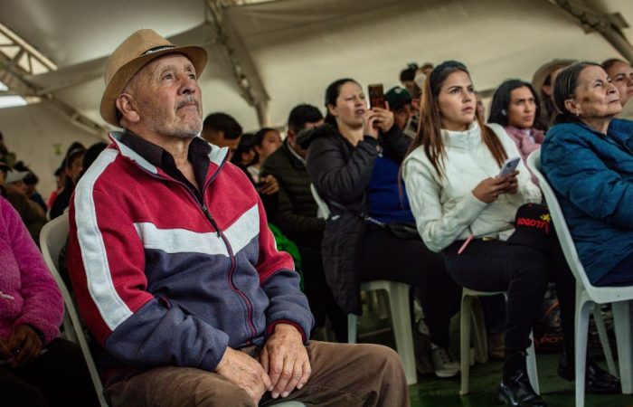 Imagen relacionada con personas de zonas rurales en Bogotá