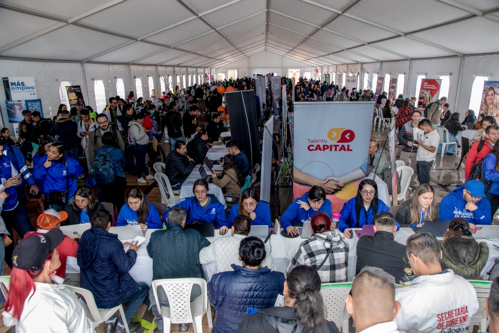 Imagen relacionada con inscripciones en feria de empleo de Bogotá