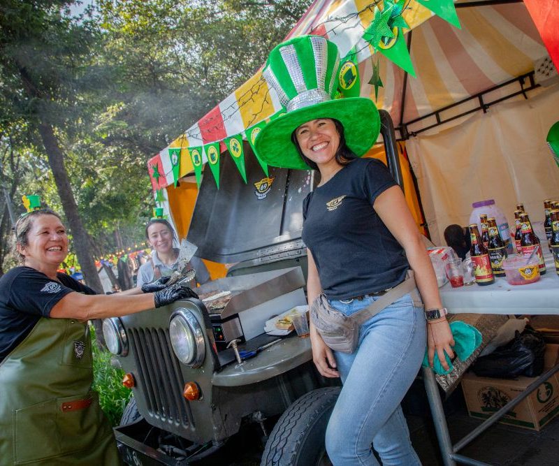Imagen de emprendedores de Hecho en Bogotá en St. Patrick's Day de 2024
