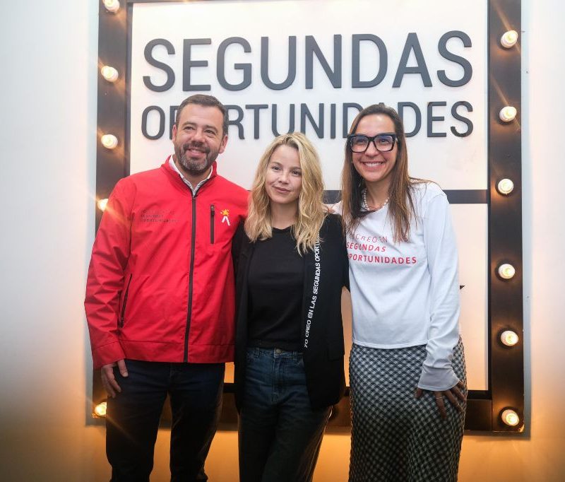 Imagen con la presencia del alcalde de Bogotá, la secretaria de Desarrollo Económico u Johana Bahamón