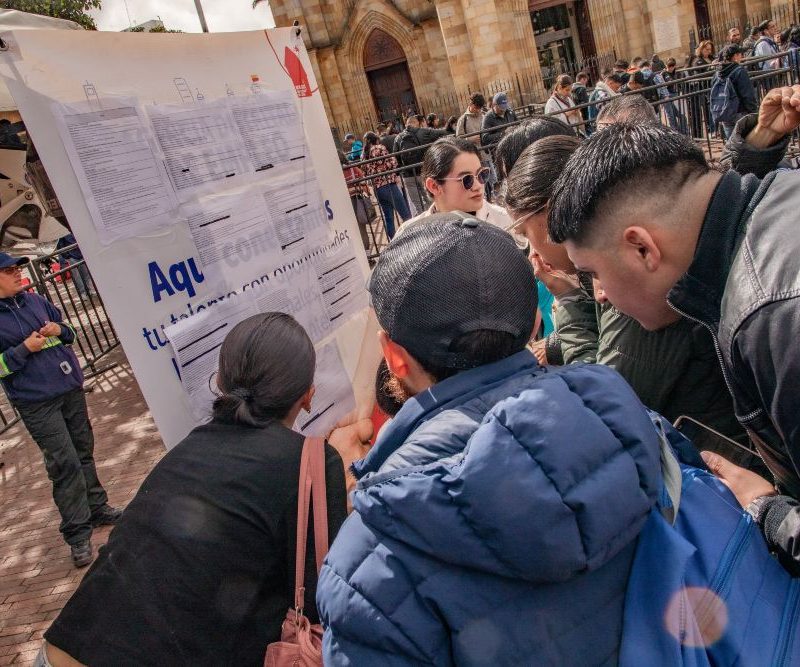 Imagen relacionada con feria de empleo en el Parque Lourdes de Bogotá