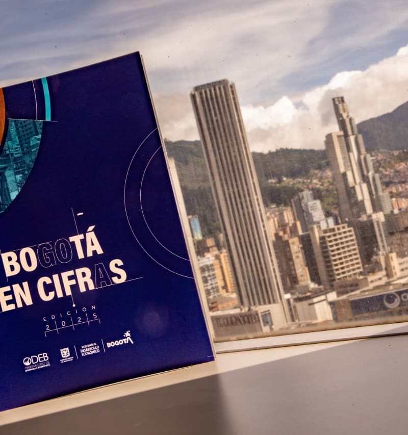 Imagen relacionada con la portada de Bogotá en Cifras - edición 2025