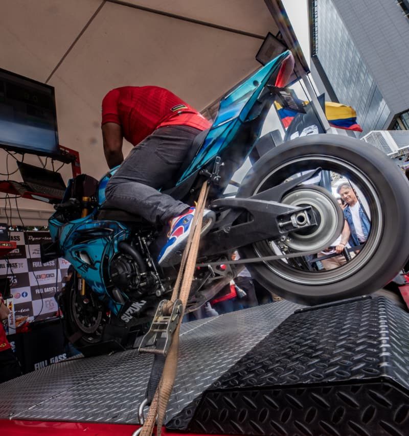Imagen relacionada con una motocicleta en la feria de Expo Ruedas