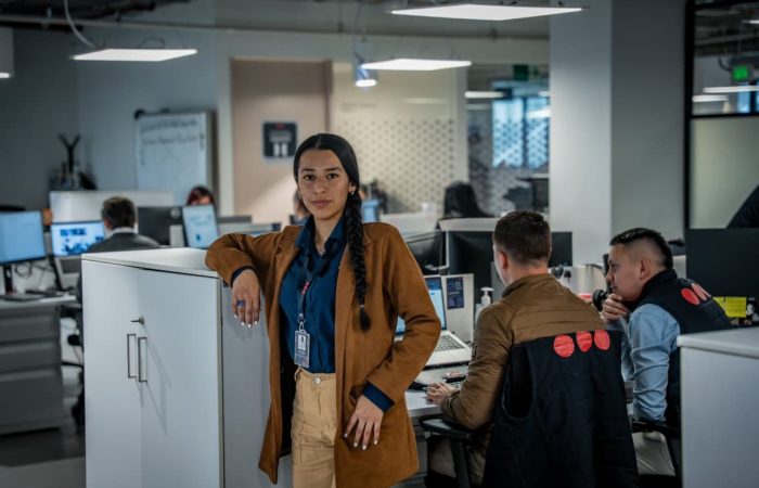 mujeres impulsan la economía de Bogotá